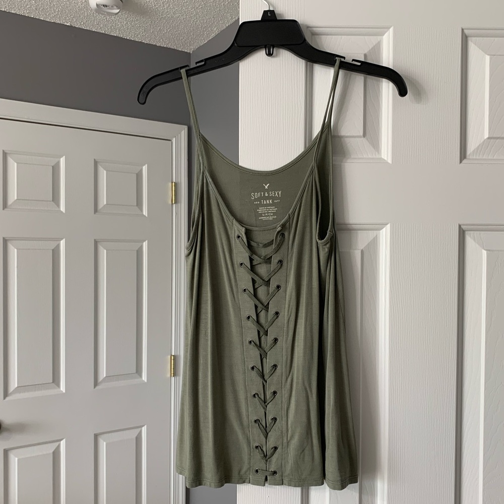 american eagle tank top